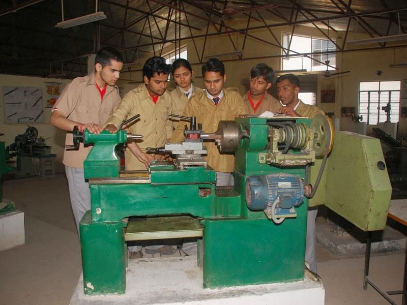 Amrapali Institute of Technology & Science Nainital Infrastructure photo 4